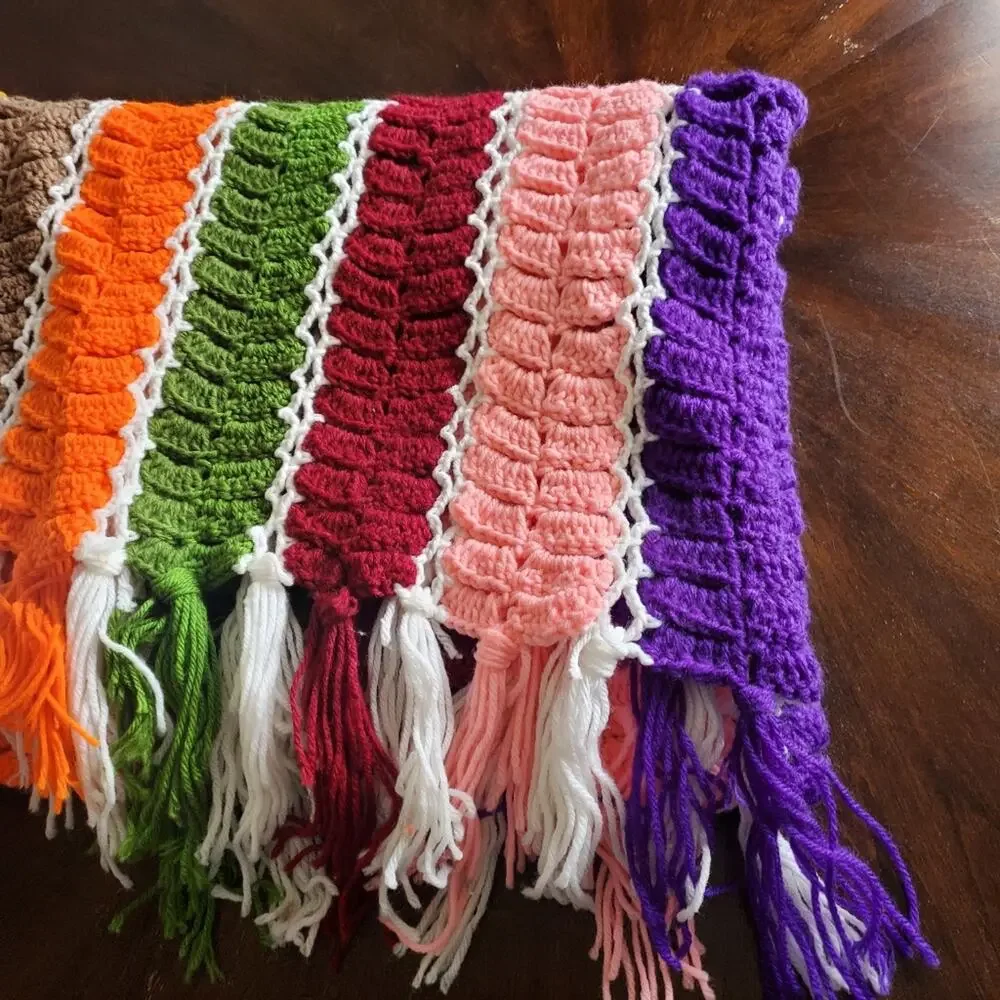 Vintage Colorful yarn fringed crocheted throw blanket EUC